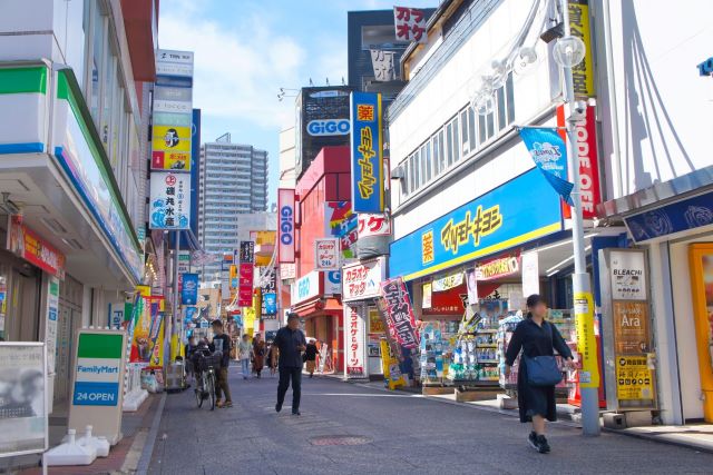 顧客４分類法活用による出店事例（４．候補地（お店）の前を通る人への出店事例）